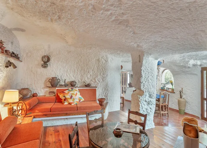 Cuevas La Solana Kır Evi