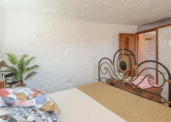 Cuevas La Solana Kır Evi