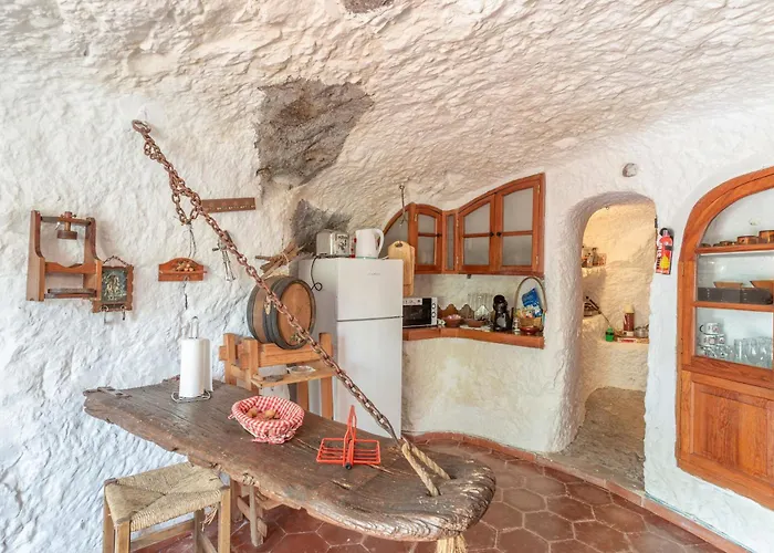 Cuevas La Solana Kır Evi